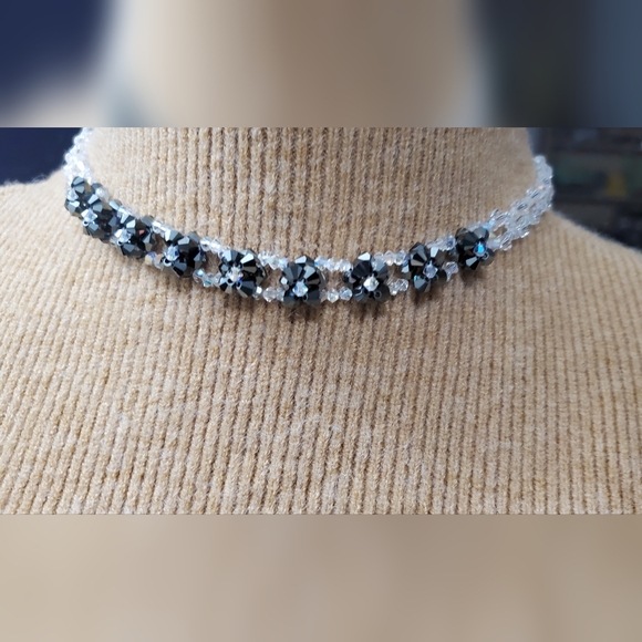 Handmade AB Coated Crystals Glass Choker Necklace - Picture 3 of 8